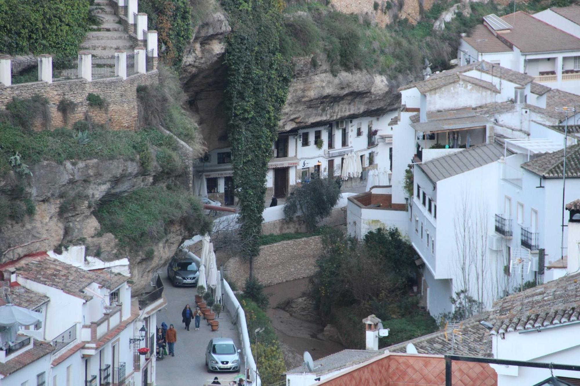 Setenil De Las Bodegas Casa De La Mielヴィラ エクステリア 写真